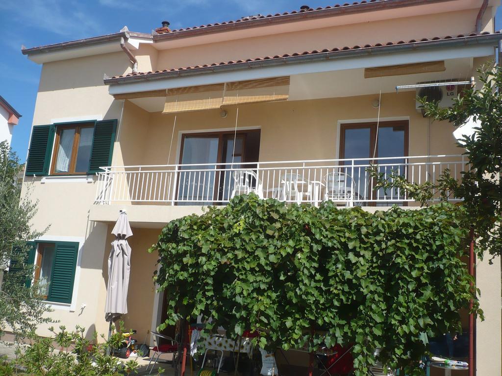 Apartment In Novi Vinodolski 15274 Povile Exterior foto