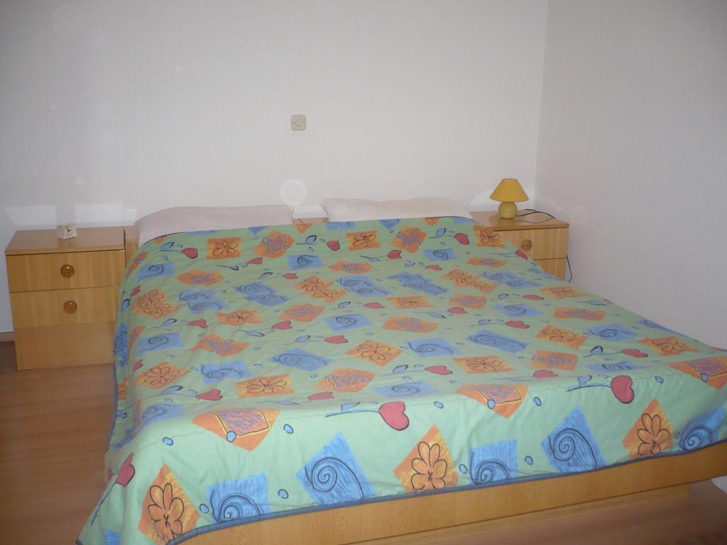 Apartment In Novi Vinodolski 15274 Povile Exterior foto