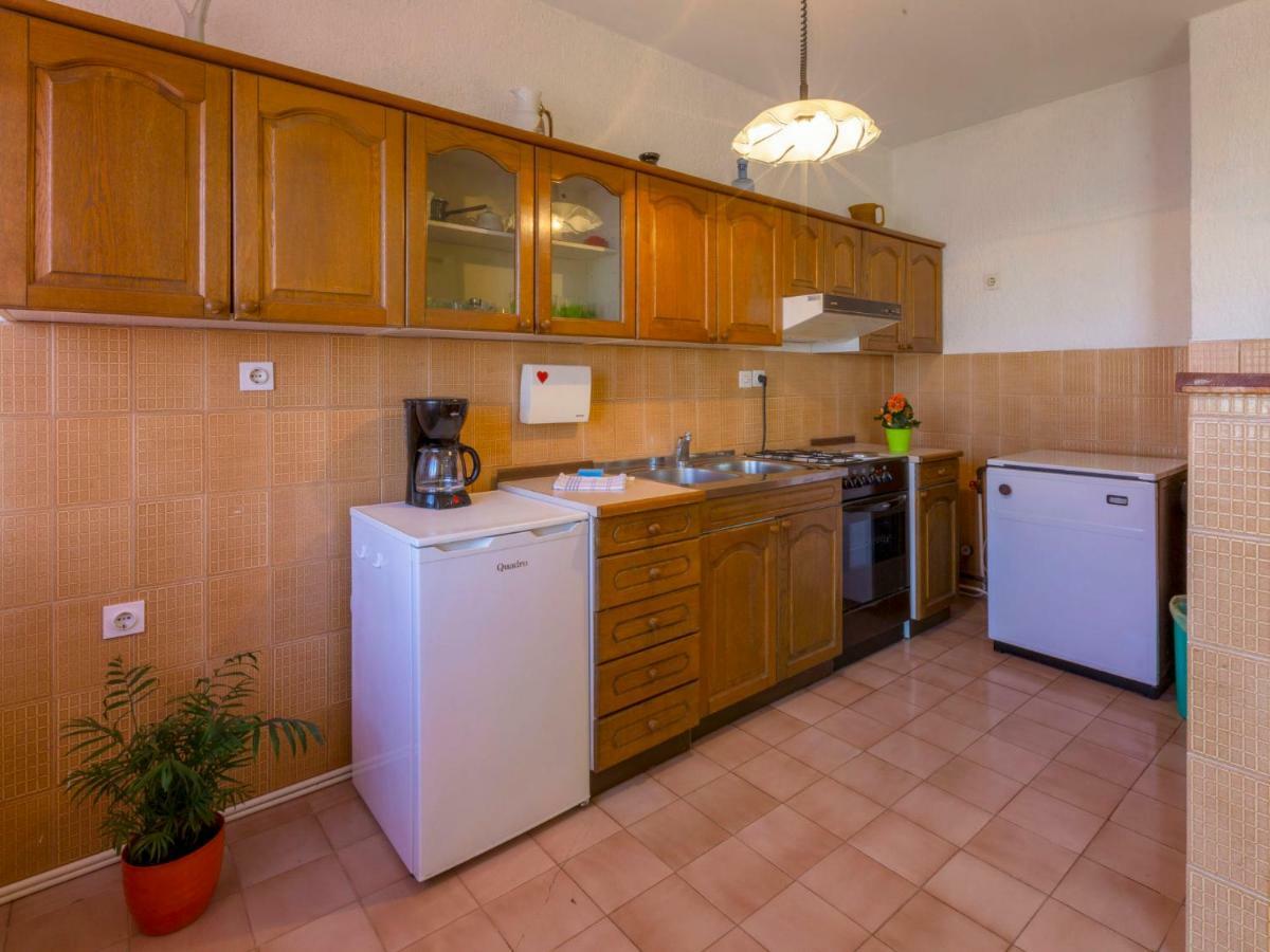 Apartment In Novi Vinodolski 15274 Povile Exterior foto
