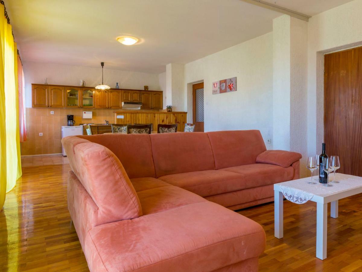 Apartment In Novi Vinodolski 15274 Povile Exterior foto